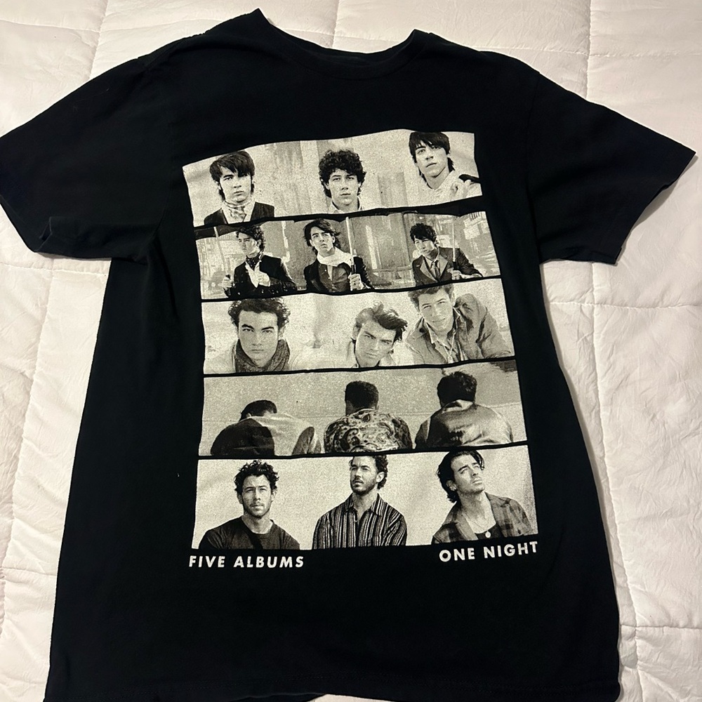 Jonas Brothers Five Albums One Night Concert Tee 2024